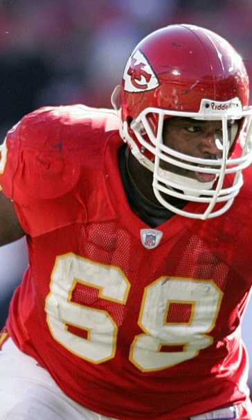 Chiefs' Shields voted into Pro Football Hall of Fame